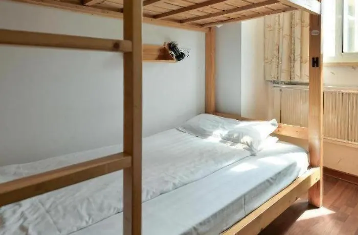 Shanghai Blue Mountain Bund Youth Hostel, China